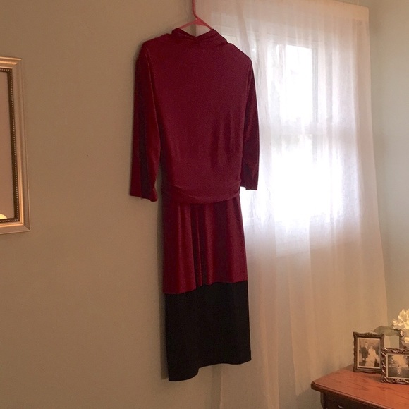 Layered two toned dress - Picture 2 of 4